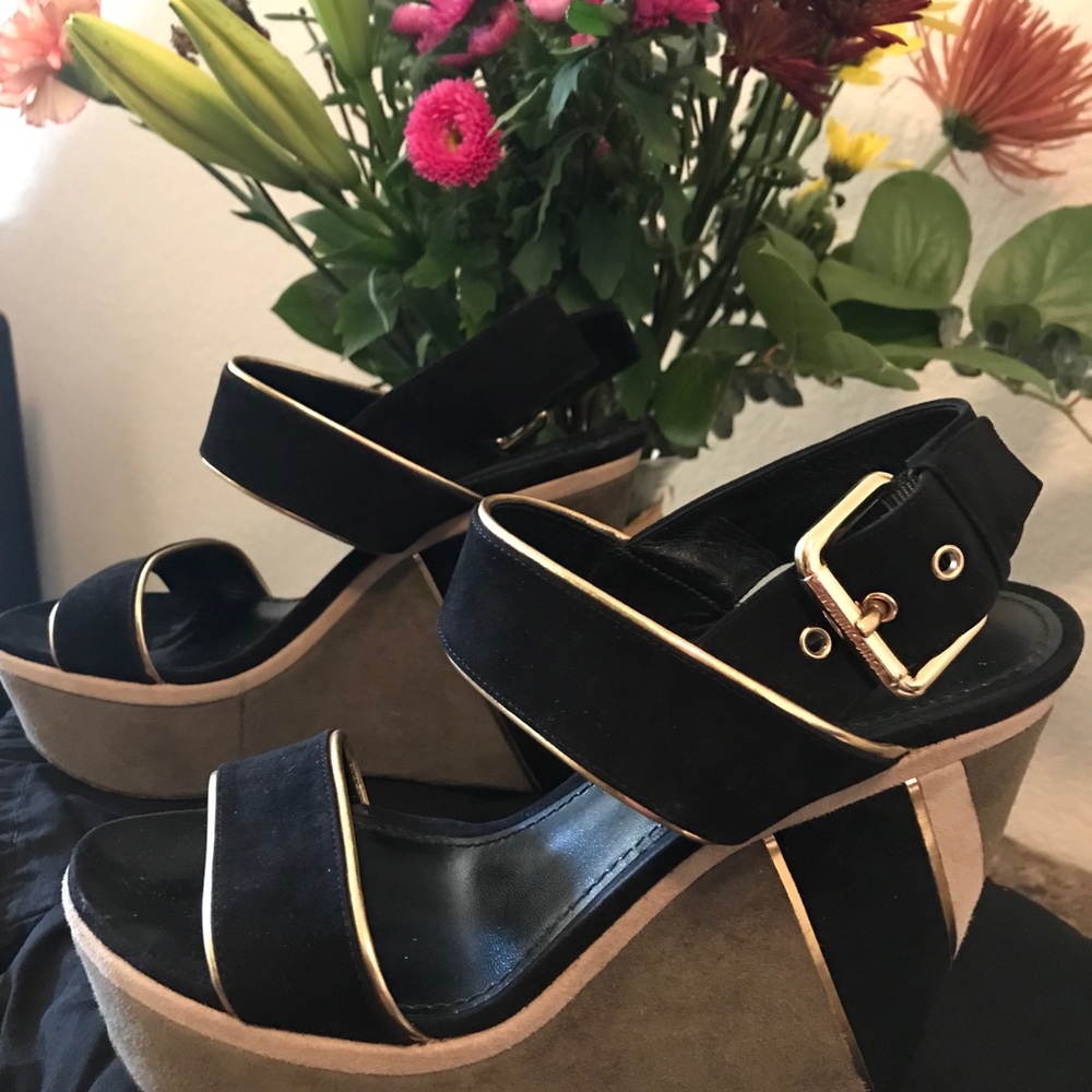 Louis Vuitton  Wedge Platform Sandals Size